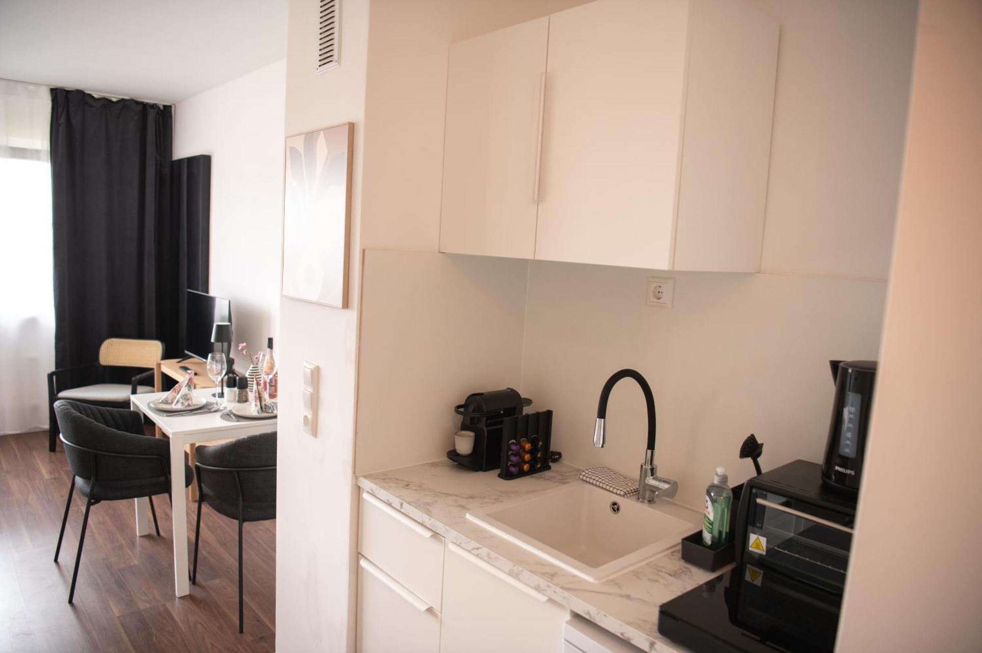 Apartments Strauss Near Bs-Hauptbahnhof Braunschweig Luaran gambar